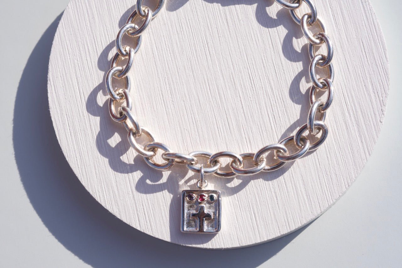 Cross Bracelet - IN A PEACE close view